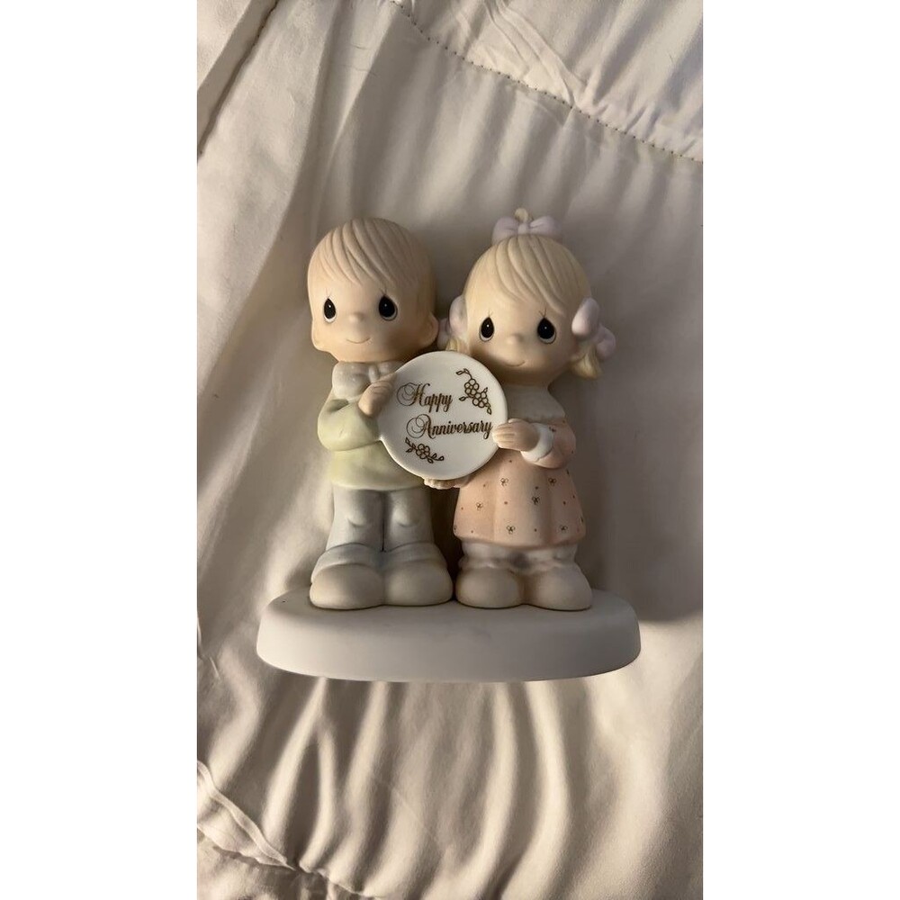 Precious Moments 'Happy Anniversary' Figurine